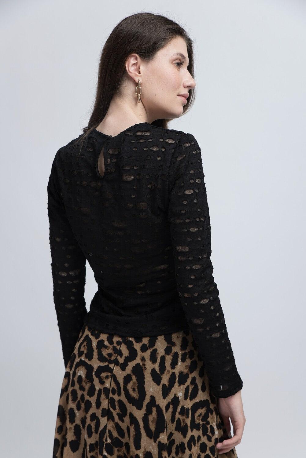 Bluză cu Model Perforat - Sissel